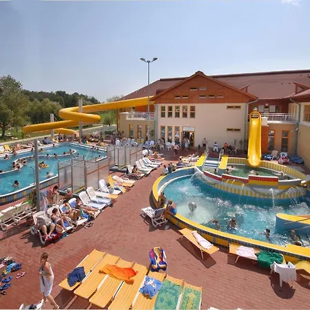 Apart Otel Club Mendan
