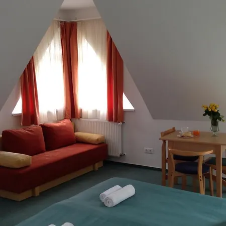 Apart Otel Club Mendan