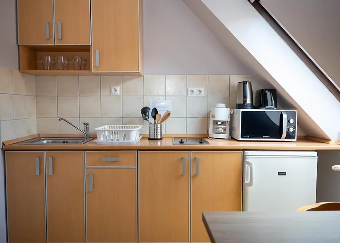 Club Mendan アパートホテル 4*